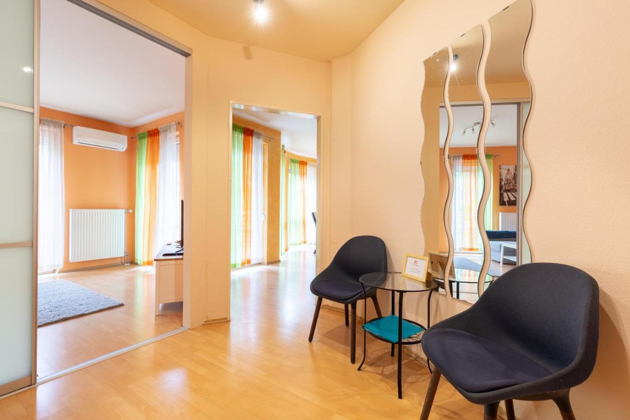 M36 Mester Apartment บูดาเปสต์ ภายนอก รูปภาพ
